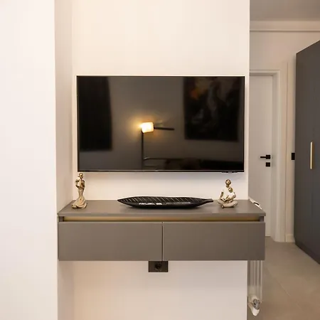 La Bella In Odyssey Pools Parking Apartament *